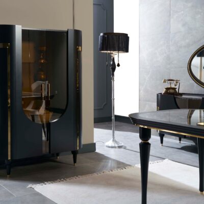 Arya Black Showcase